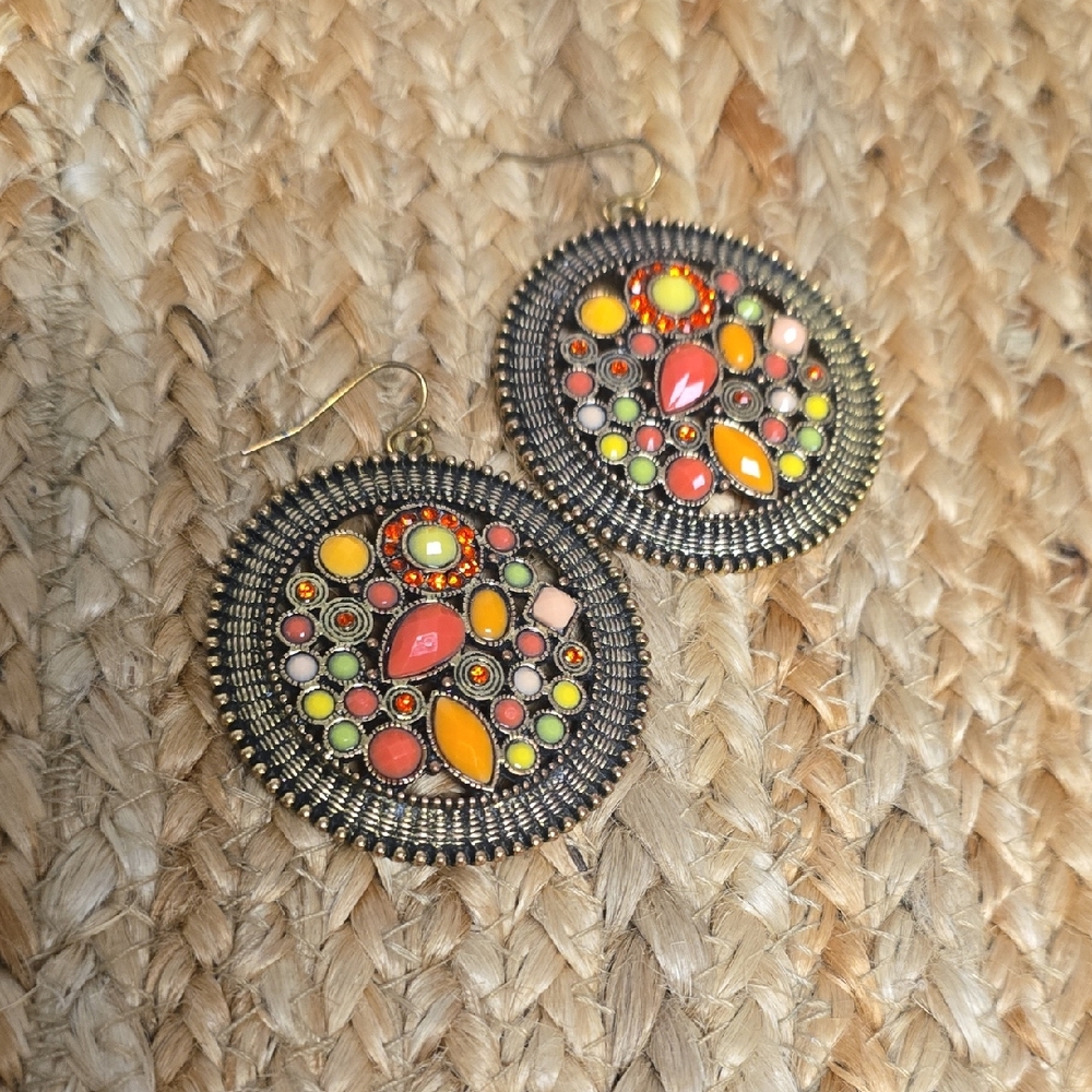 Medallion Hook Colorful Earrings W/ Antiqued Bronze-tone Finish